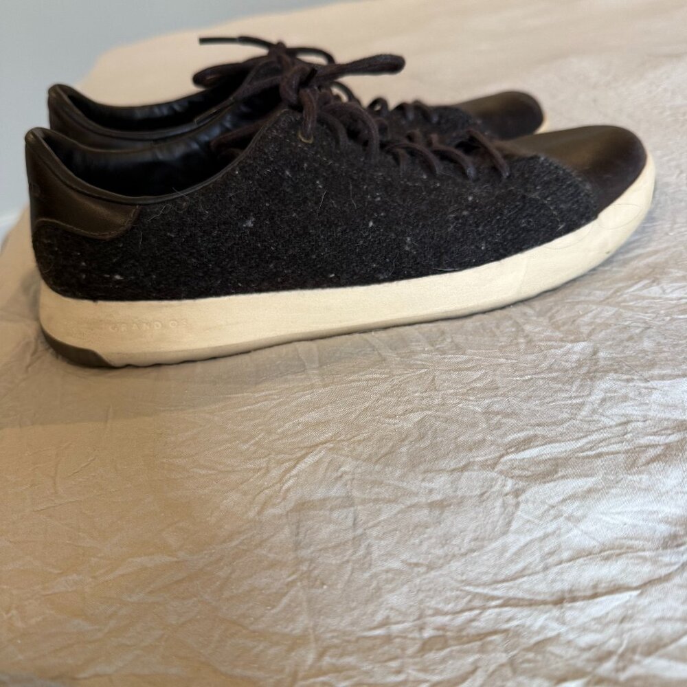 Men's Cole Haan Grandpro dark brown casual shoe size 11 1/2